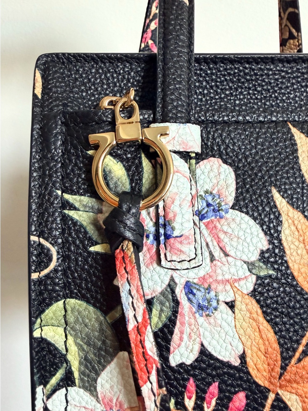 Salvatore Ferragamo Floral Print Leather Small Tote Bag - Picture 8 of 16